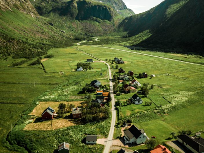 Aerial Photography 7 aerial-photography-car-cropland-drone-imagery